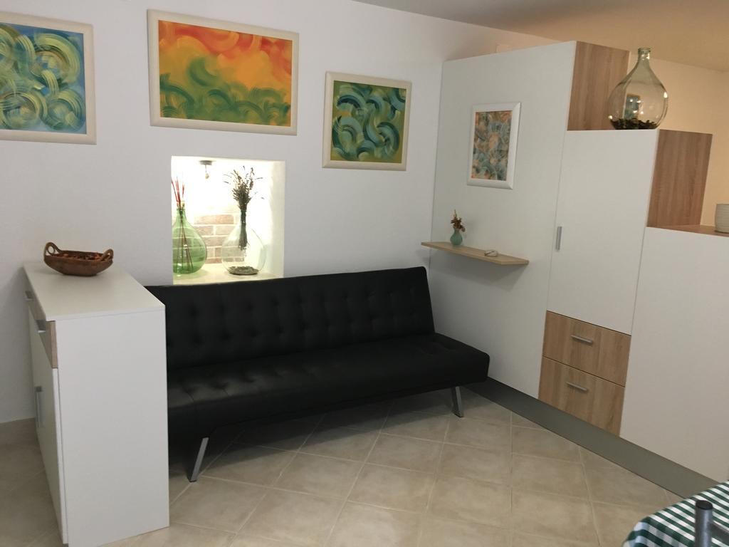 Apartment Filipas Cres Εξωτερικό φωτογραφία