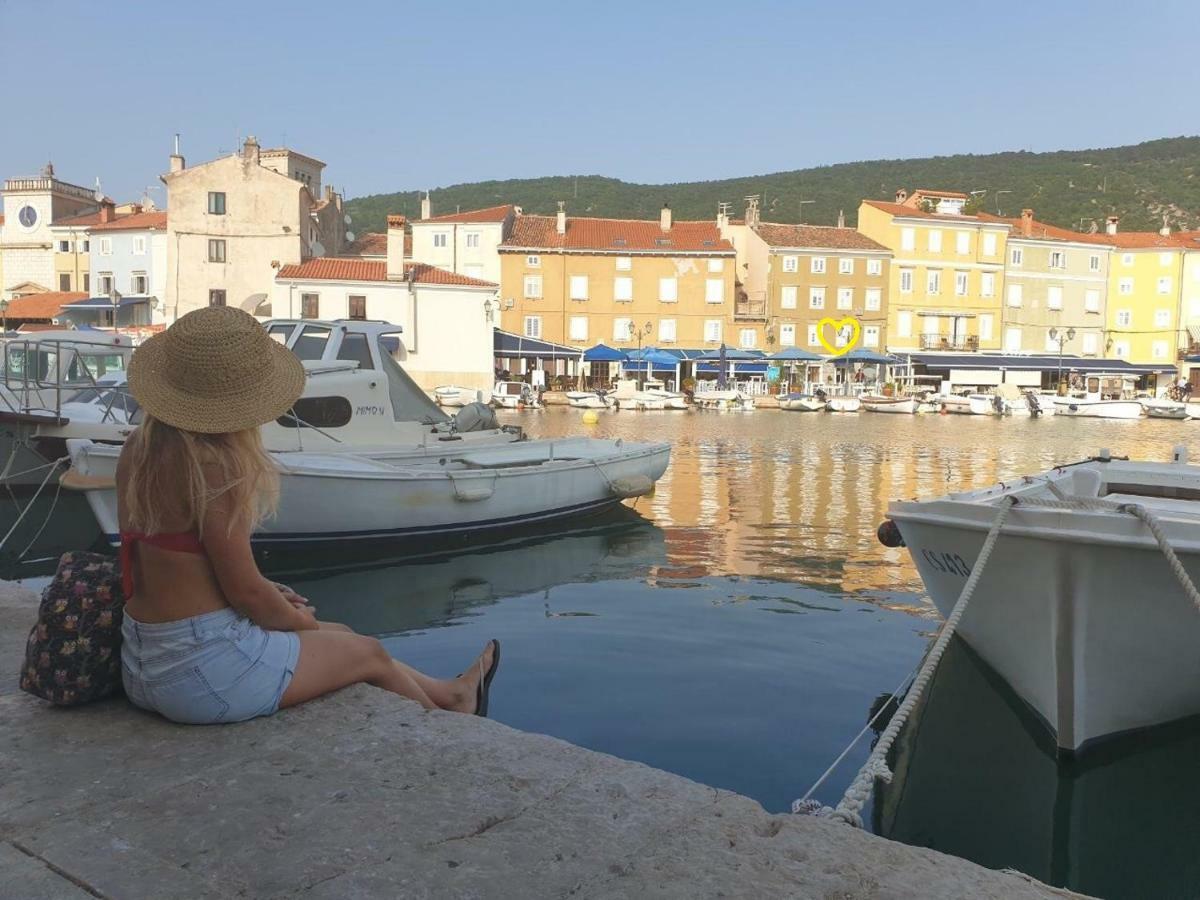 Apartment Filipas Cres Εξωτερικό φωτογραφία