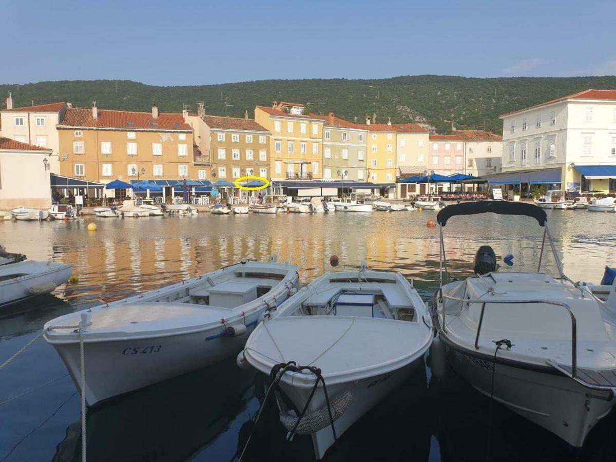 Apartment Filipas Cres Εξωτερικό φωτογραφία